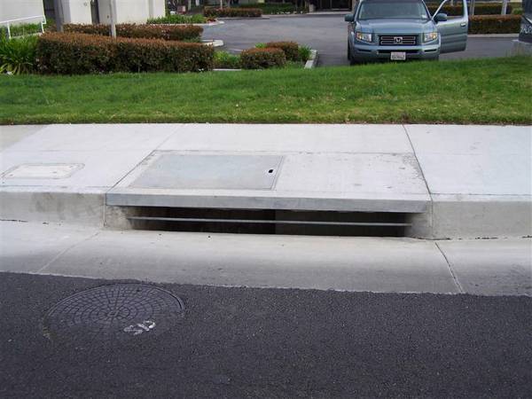 D72 Drainage Inlets | Long Beach Iron Works