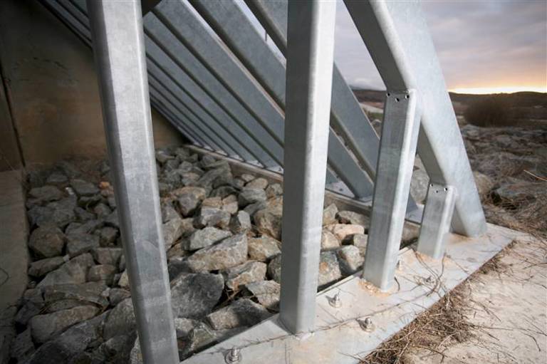Trash Rack (Inclined) 361-2 | Long Beach Iron Works