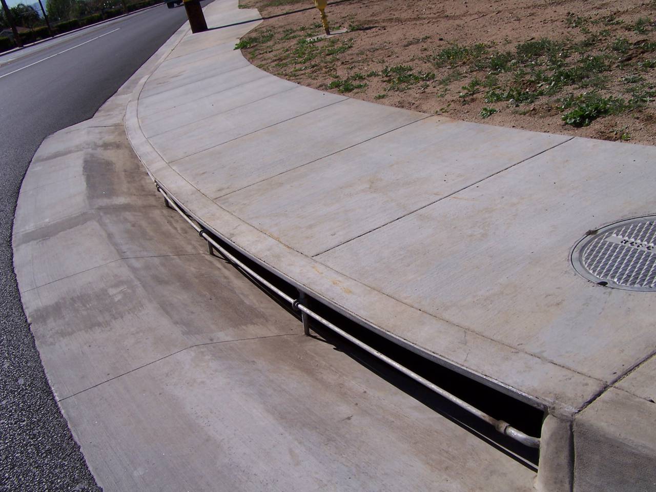 SPPWC 300-4 CURB OPENING CATCH BASIN | Long Beach Iron Works